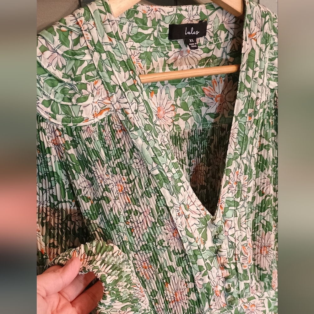 Floral Green Dress - Picture 6 of 7